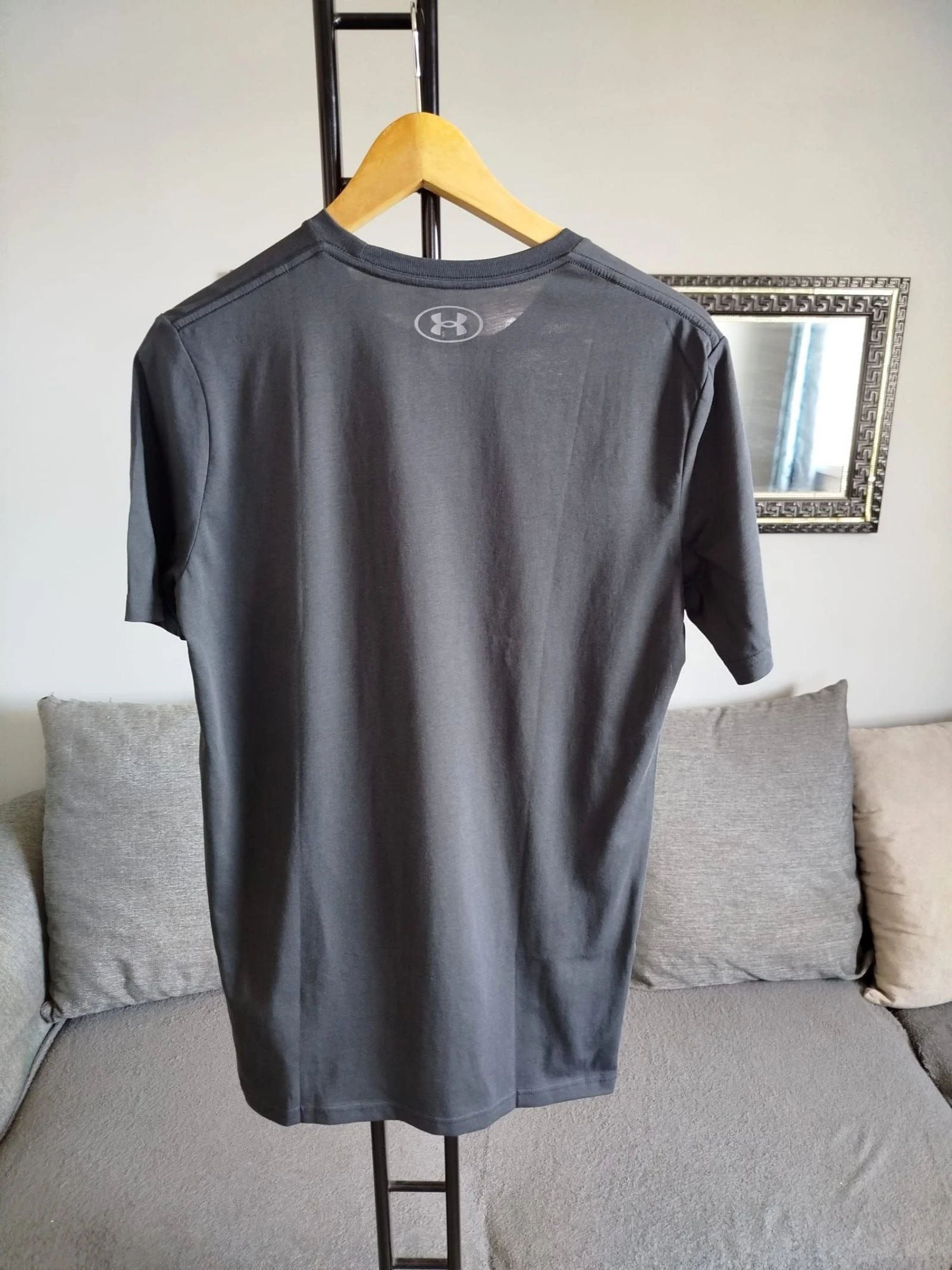 Under Armour black logo t-shirt S – photo 3
